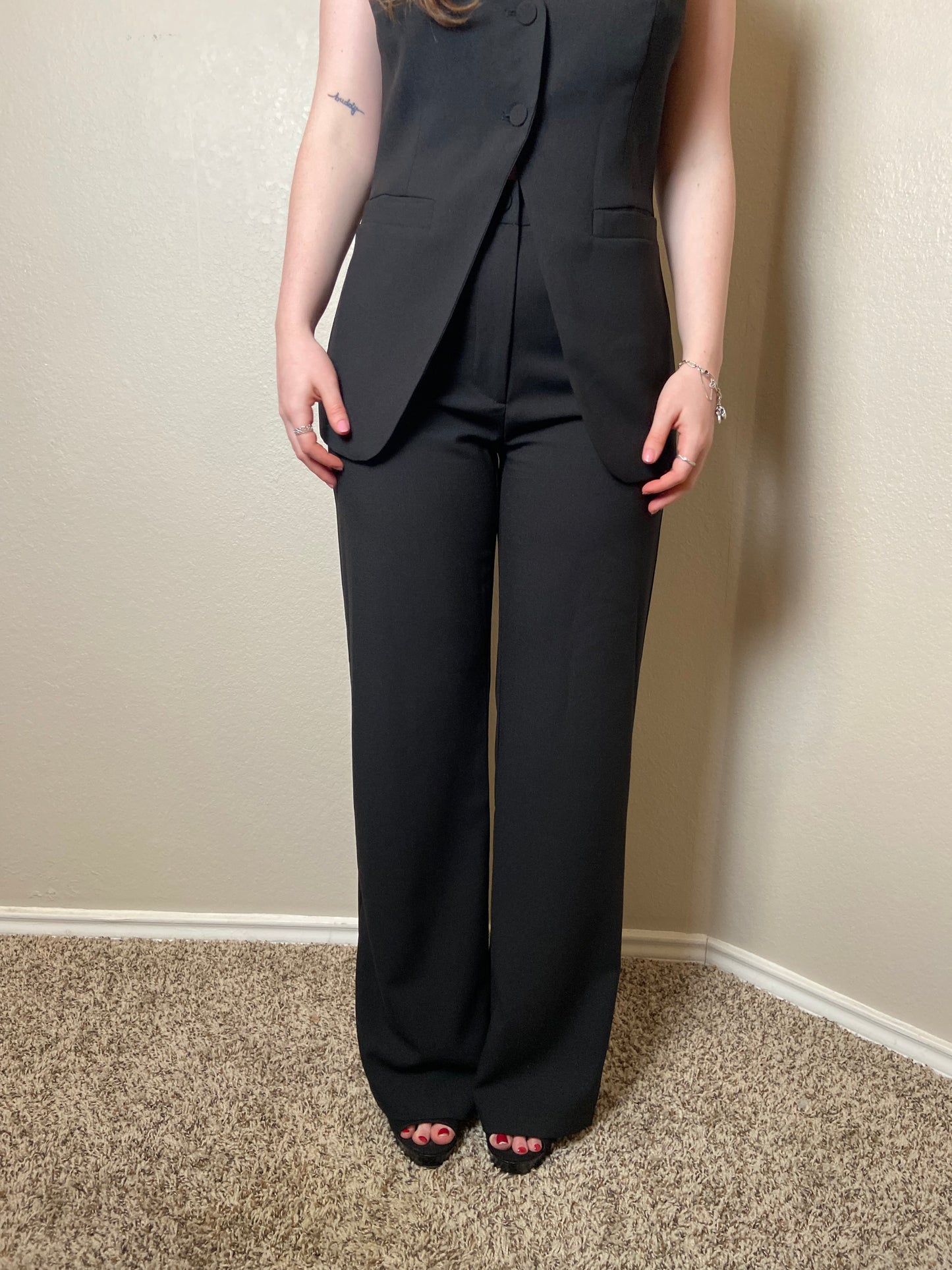 Black Wide Leg ‘Kahlani’ Trousers